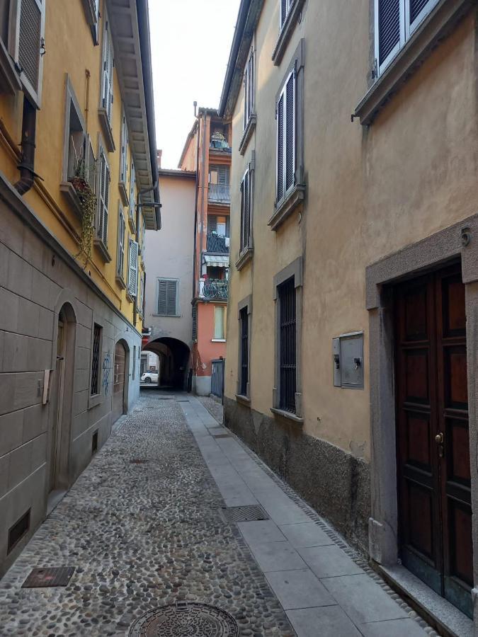Suite Apartment San Lazzaro แบร์กาโม ภายนอก รูปภาพ